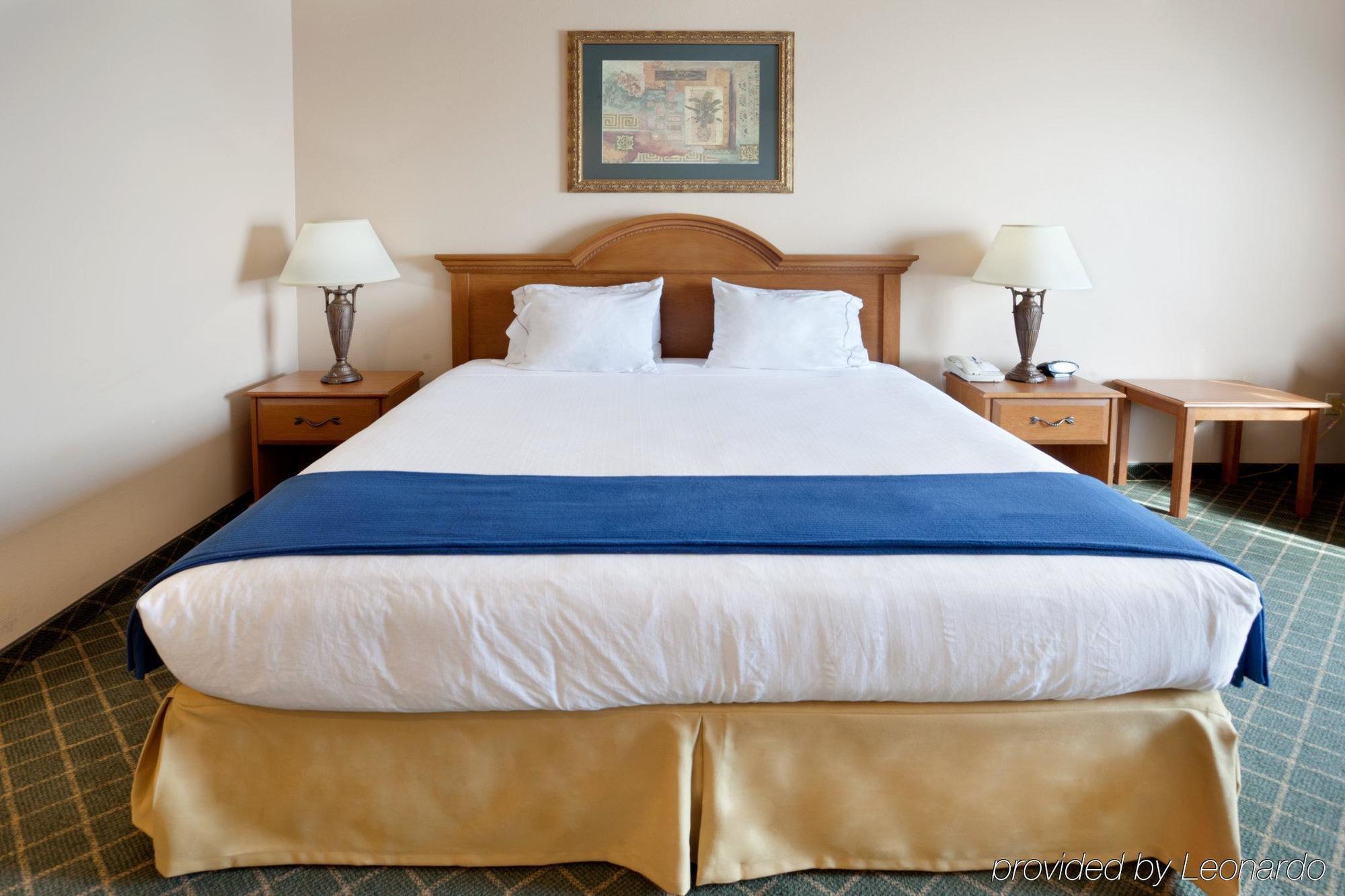 Holiday Inn Express Hotel And Suites Alice By Ihg Pokoj fotografie